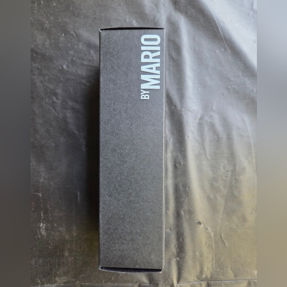 Makeup By Mario Surreal Skin Foundation Shade 16c AVAILABLE EXP 6/25 - Picture 6 of 8